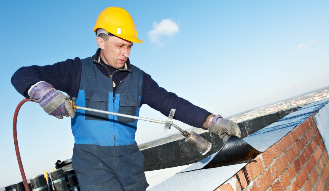 A felújítás szempontjából a tetőfelújítás az egyik leggyakoribb – de melyik céget válaszd?