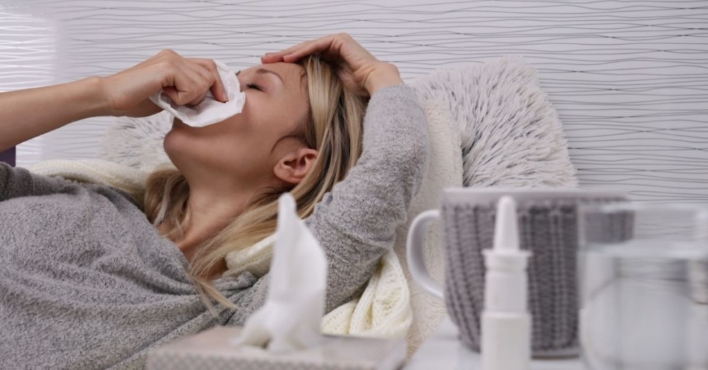 A szoláriumok képesek csökkenteni a megfázás tüneteit, hamarabb gyógyulhatsz meg, ha elmész szolizni! 